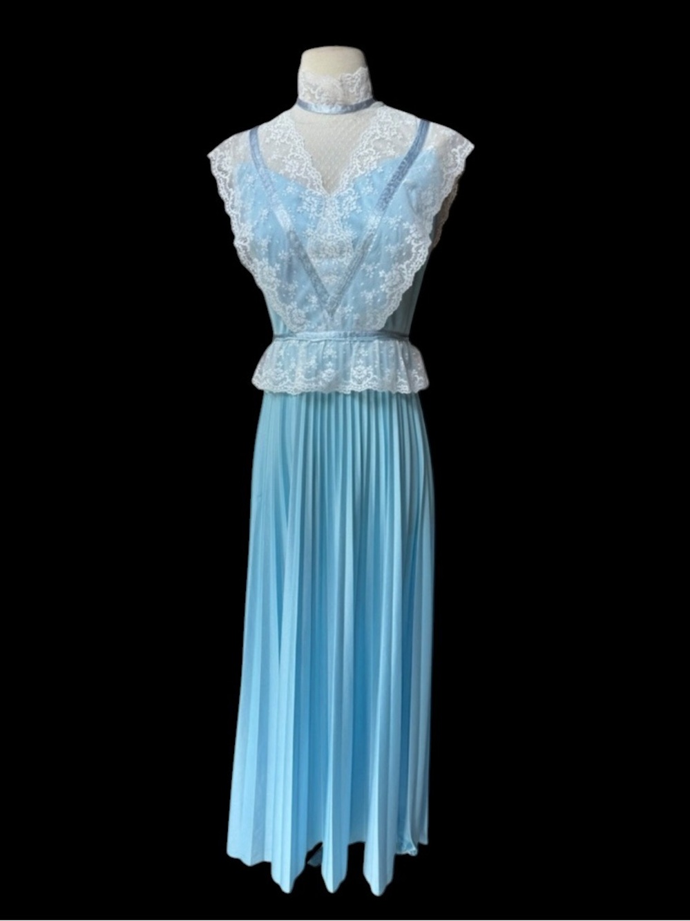 1970s does Victorian Era High Neck Lace Pleated Bottom Maxi Gown